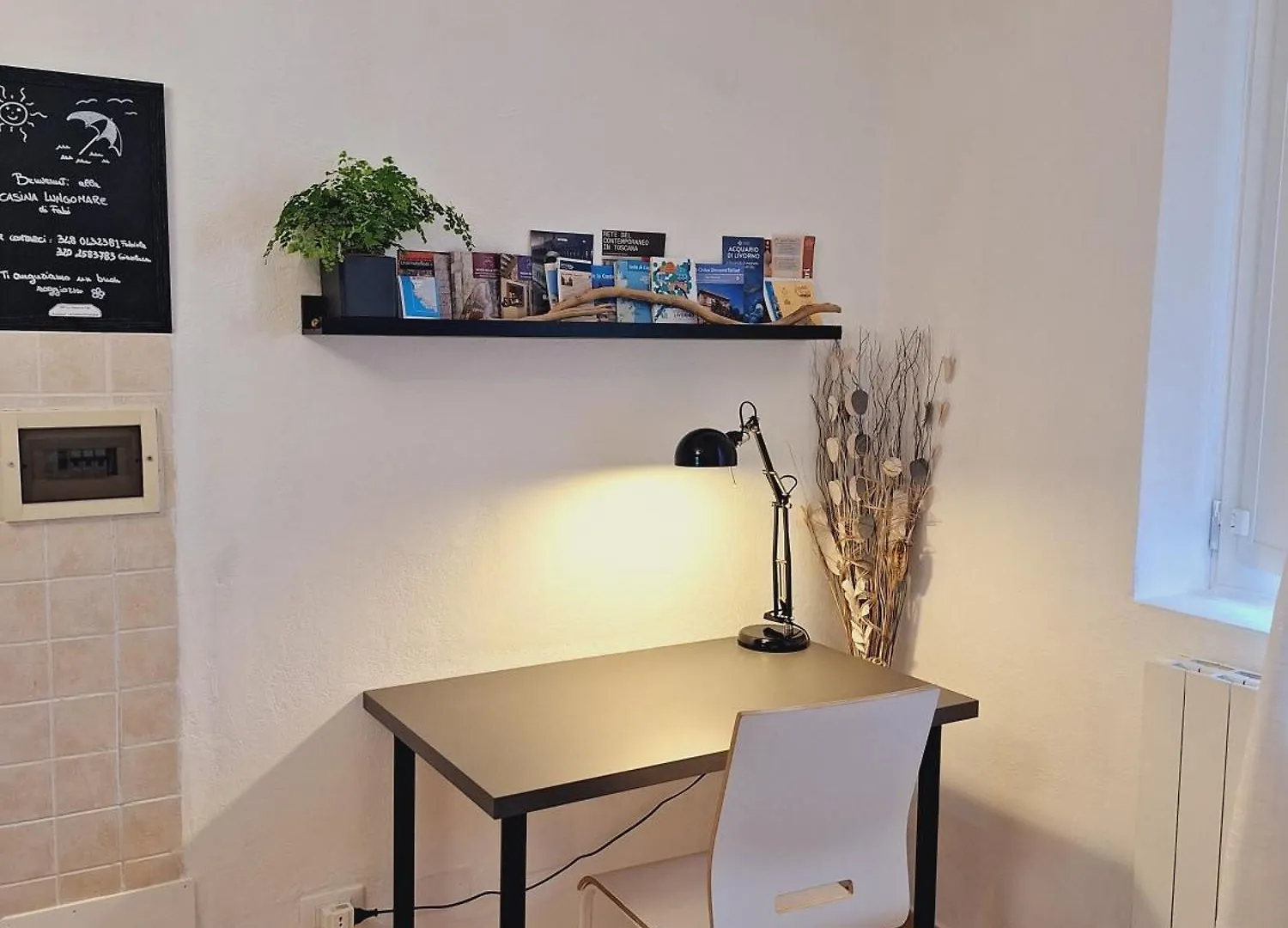 La Casina Lungomare Di Fabi Livorno Apartment 0*,