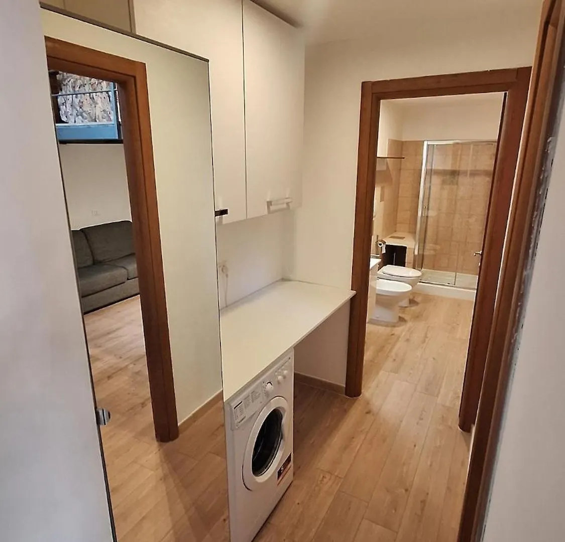 La Casina Lungomare Di Fabi Livorno Apartment
